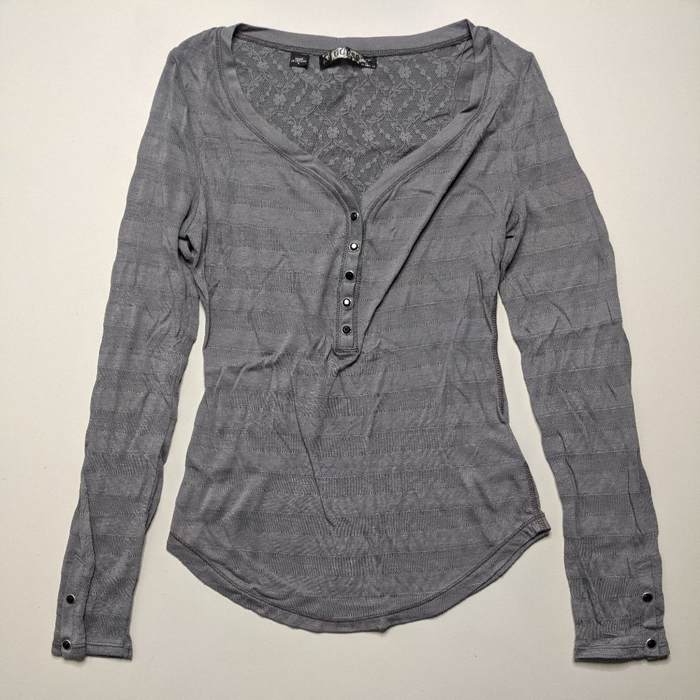 Stripped Button Down Long sleeve SOFT shirt (S) Guess